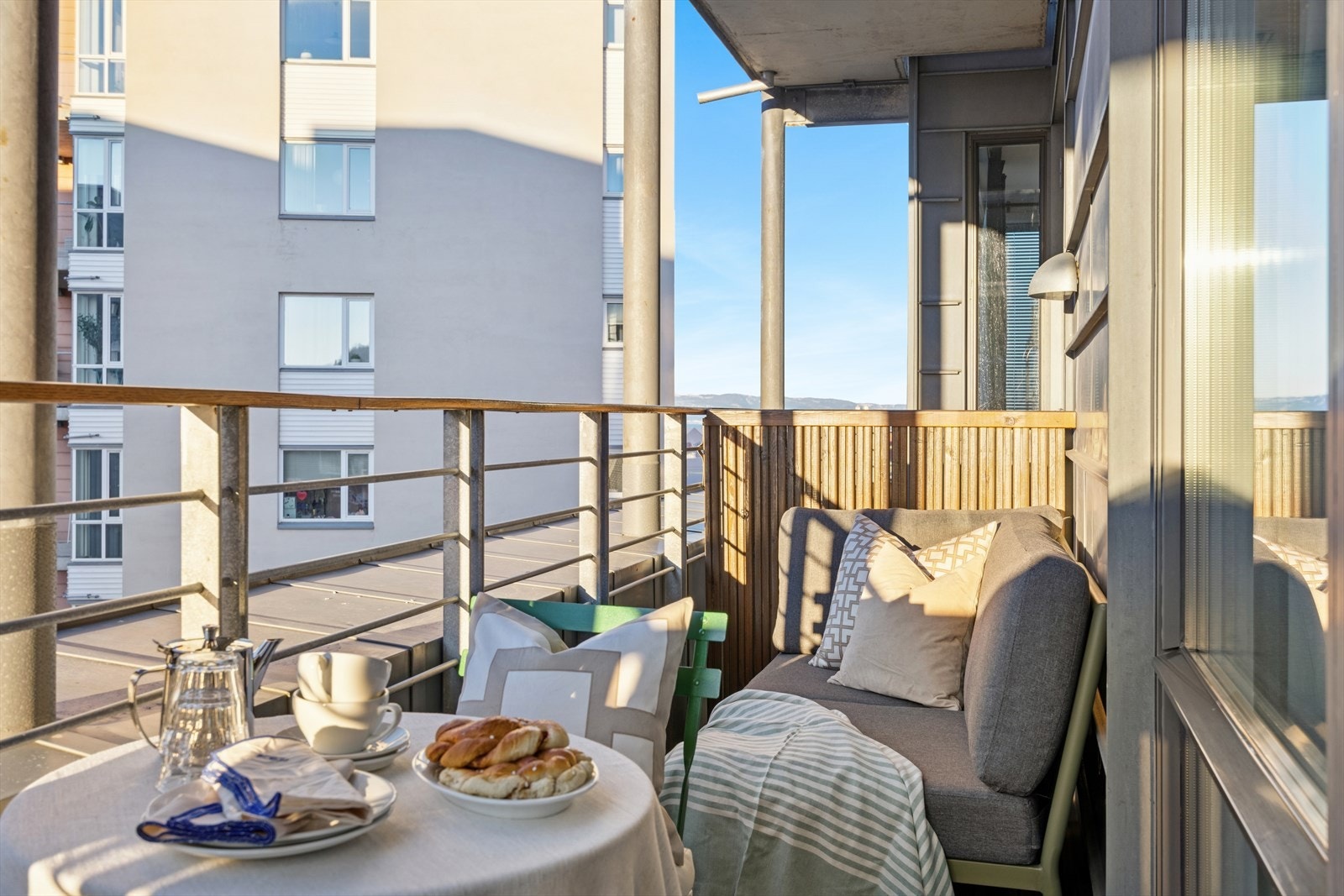 Plass til ønsket utemøblement. Galleribilde