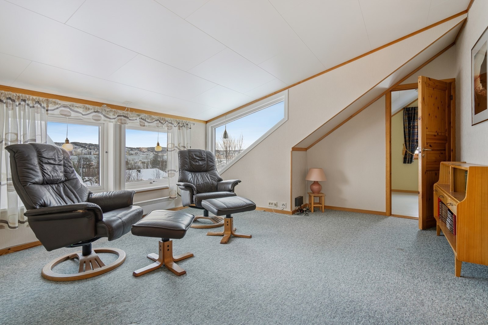 Loftstuen Galleribilde