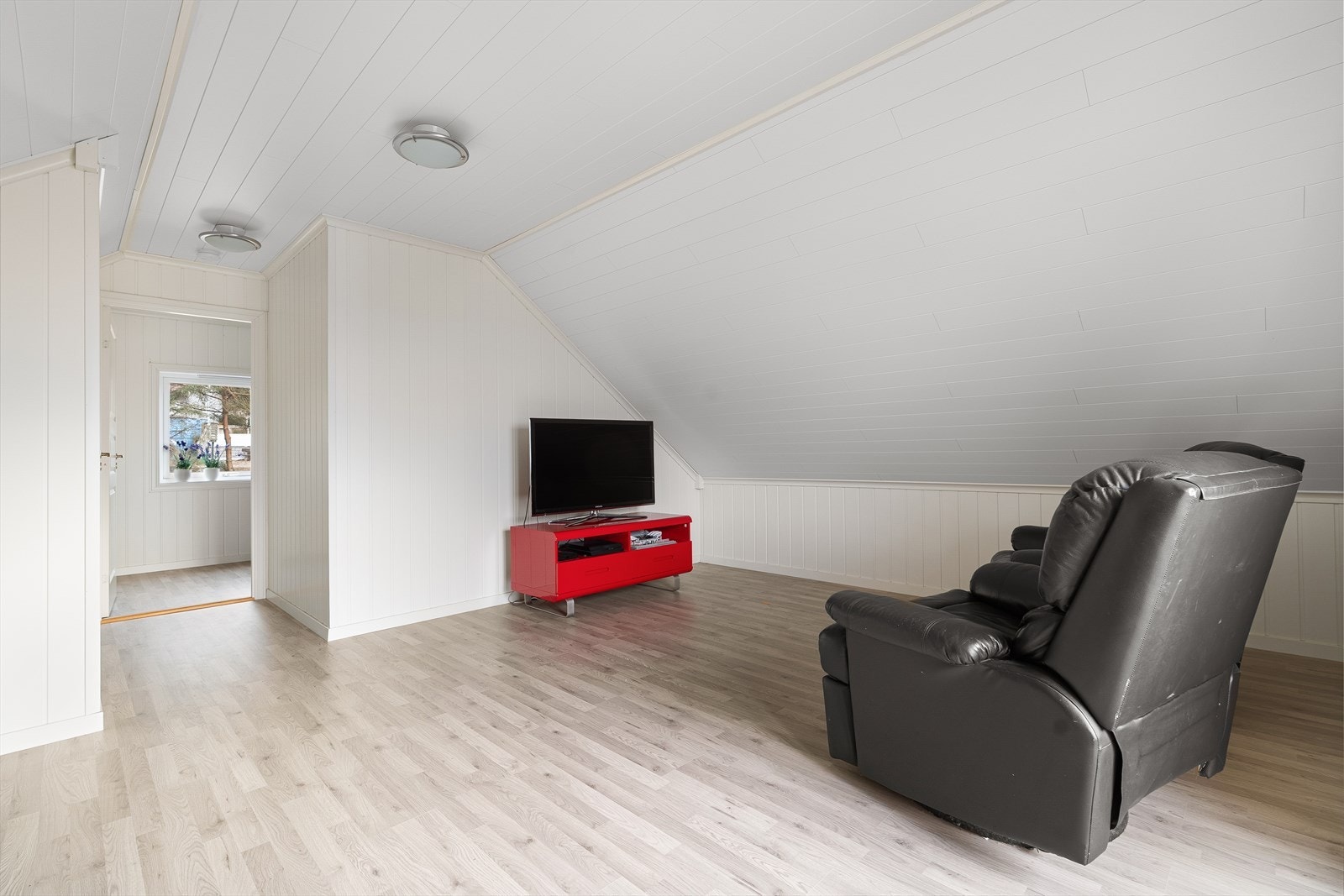 Passer ypperlig som tv-stue eller lekestue. Galleribilde