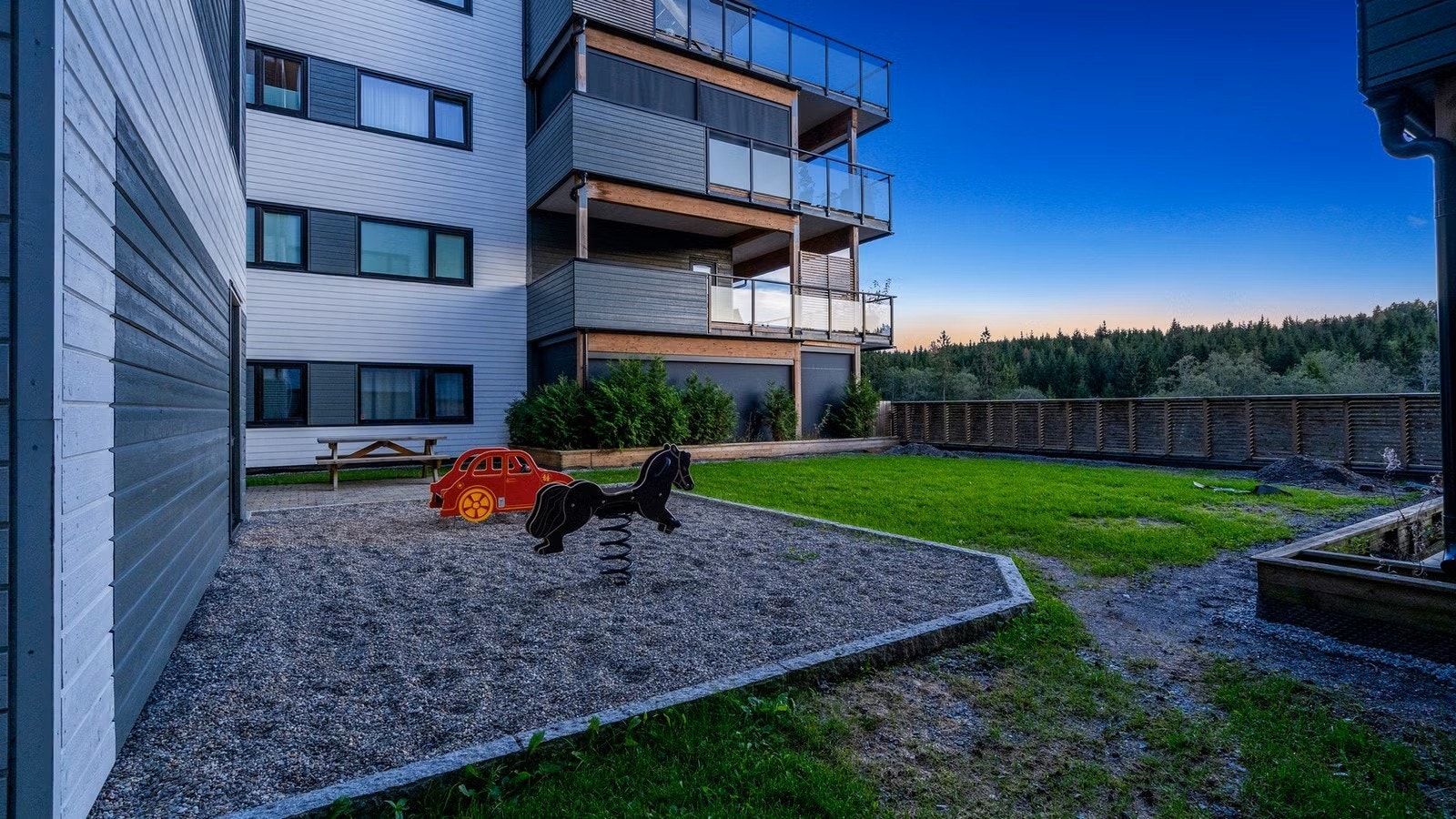 Uteområde Galleribilde