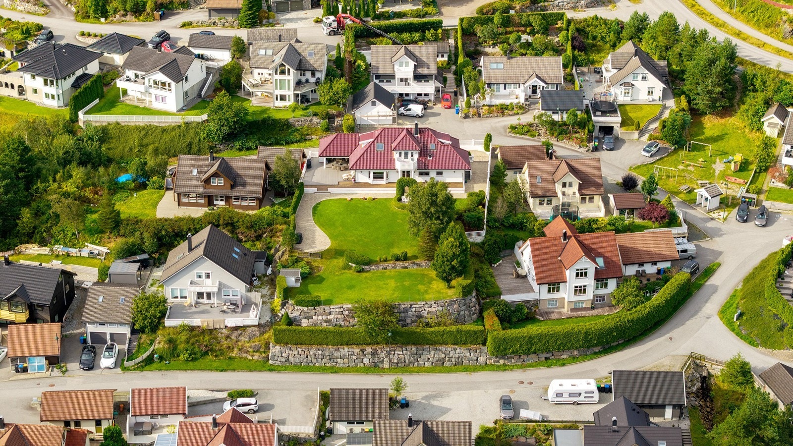 Dronebilde av eiendommen Galleribilde