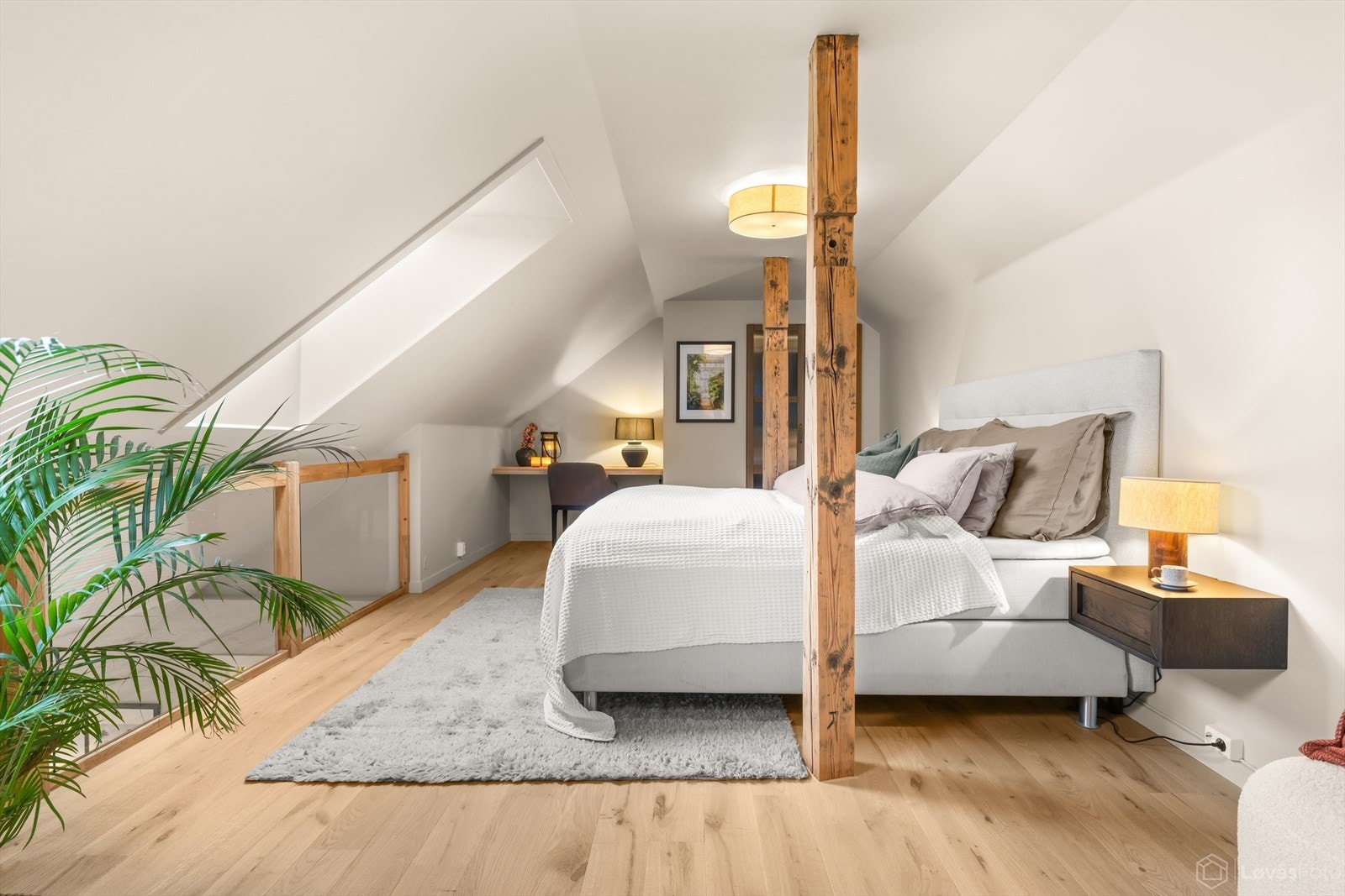 Soverommet på hemsen byr på en lun og skjermet soveplass. Galleribilde