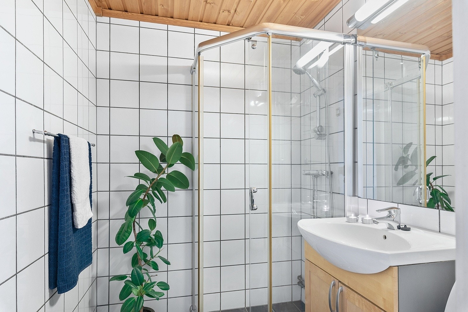 Flislagt bad Galleribilde