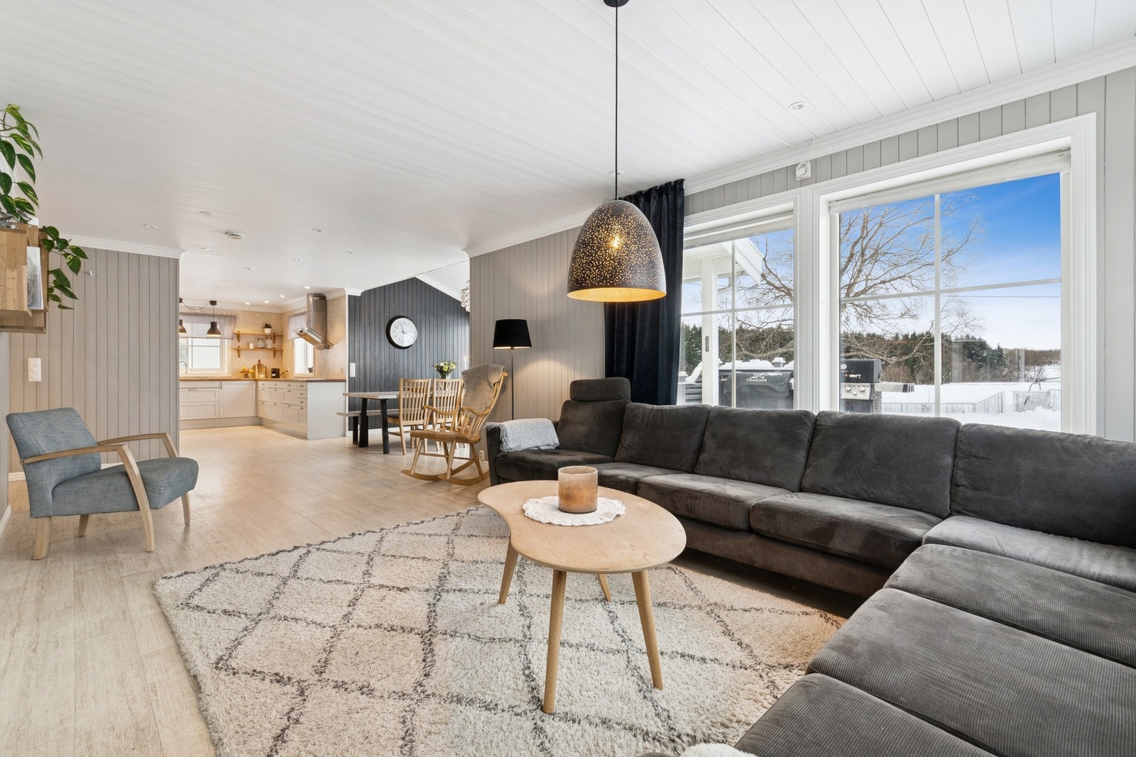 Boligen holder god standard og har bla. kvaliteter som vannbåren gulvvarme Galleribilde