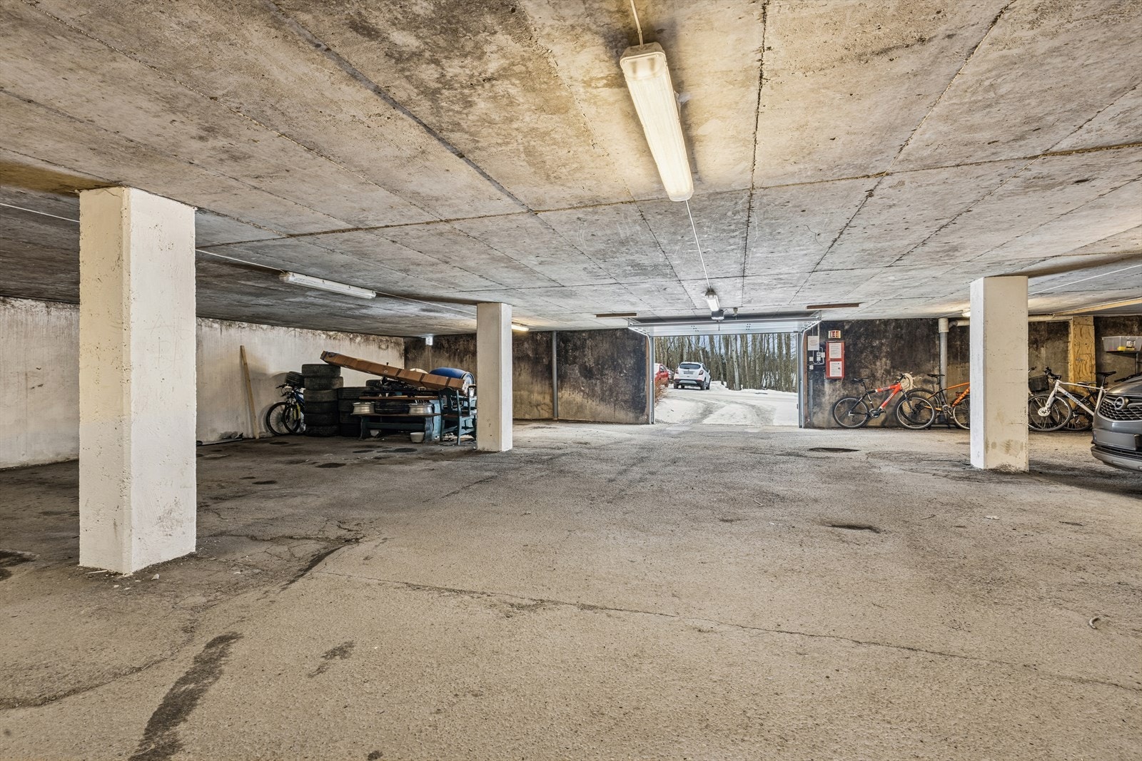 Det medfølger garasjeplass i felles anlegg Galleribilde