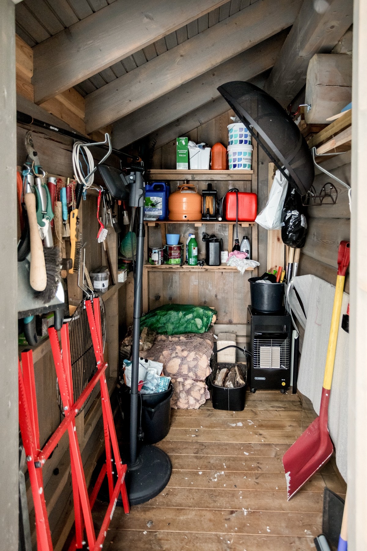 God plass til å oppbevare praktisk utstyr. Galleribilde