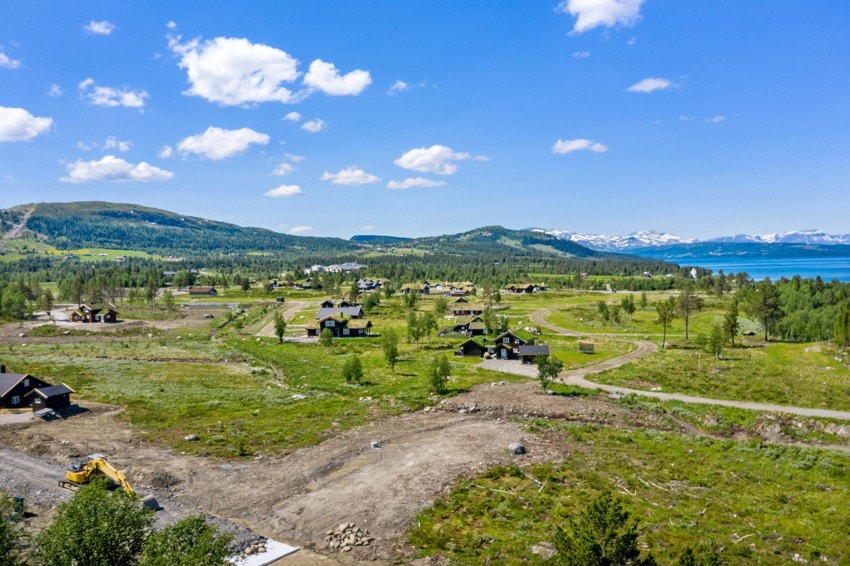 Det finnes mange flotte turmuligheter til fots om sommeren. Galleribilde