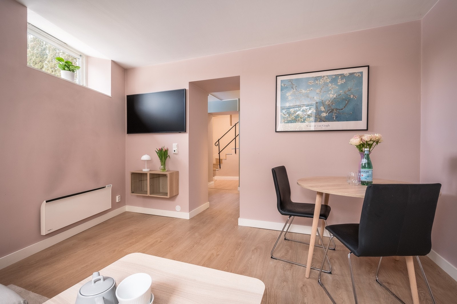 Planløsningene gir leiligheten en luftigere følelse og rommene henger naturlig sammen. Galleribilde