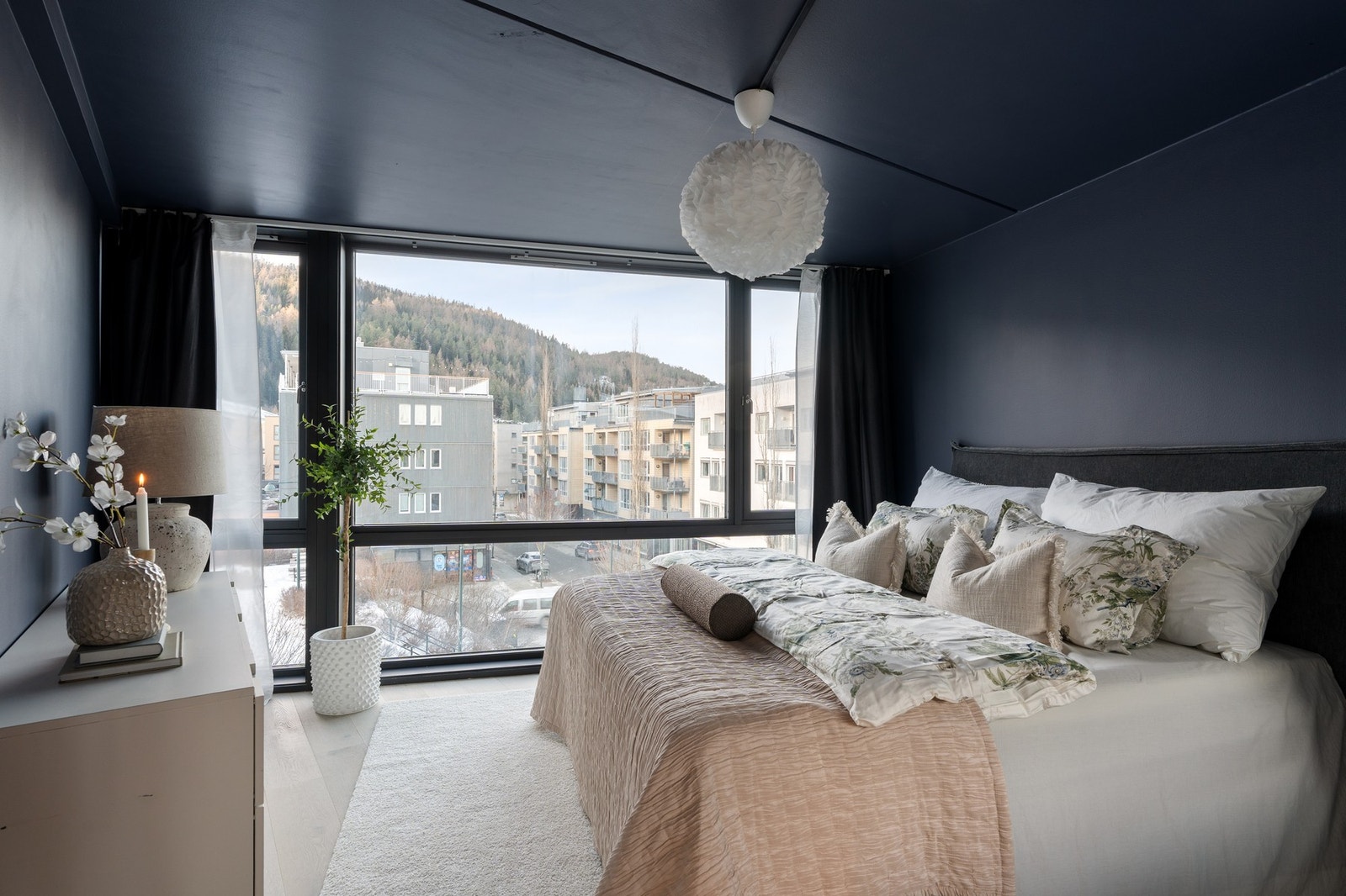 Hovedsoverom på på 12 kvm. Galleribilde