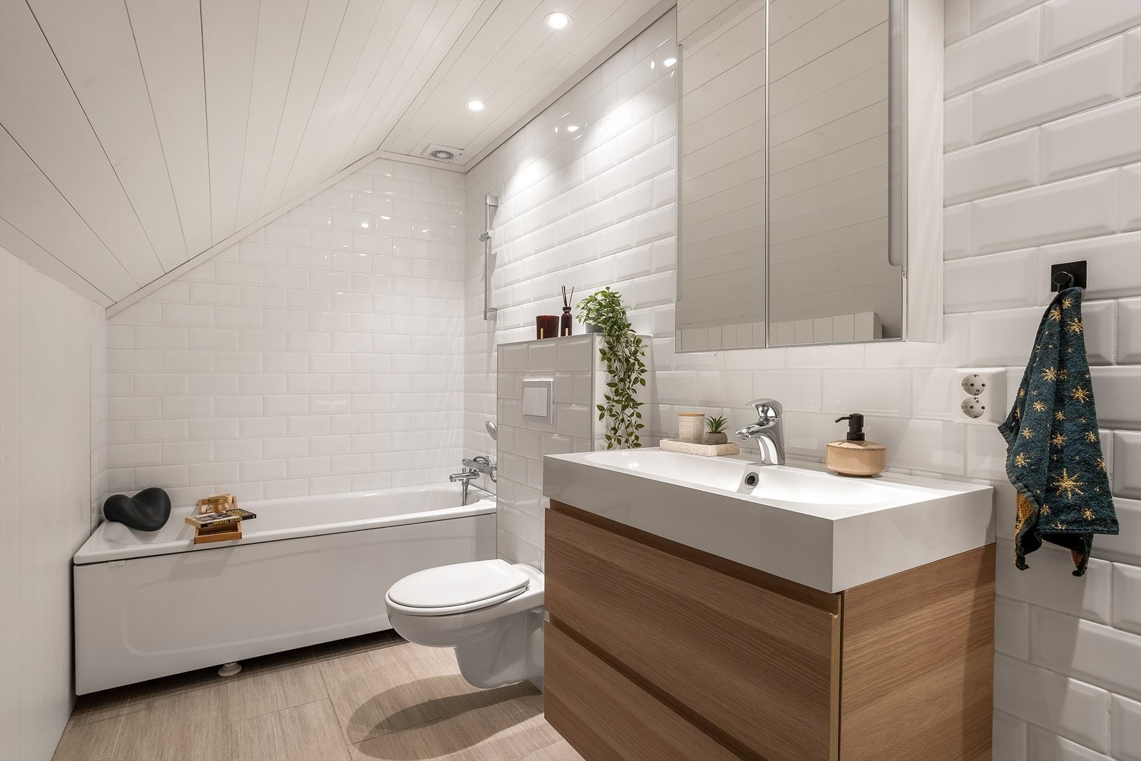 Dette innbydende badet fra 2015 fremstår både tiltalende og funksjonelt. Galleribilde