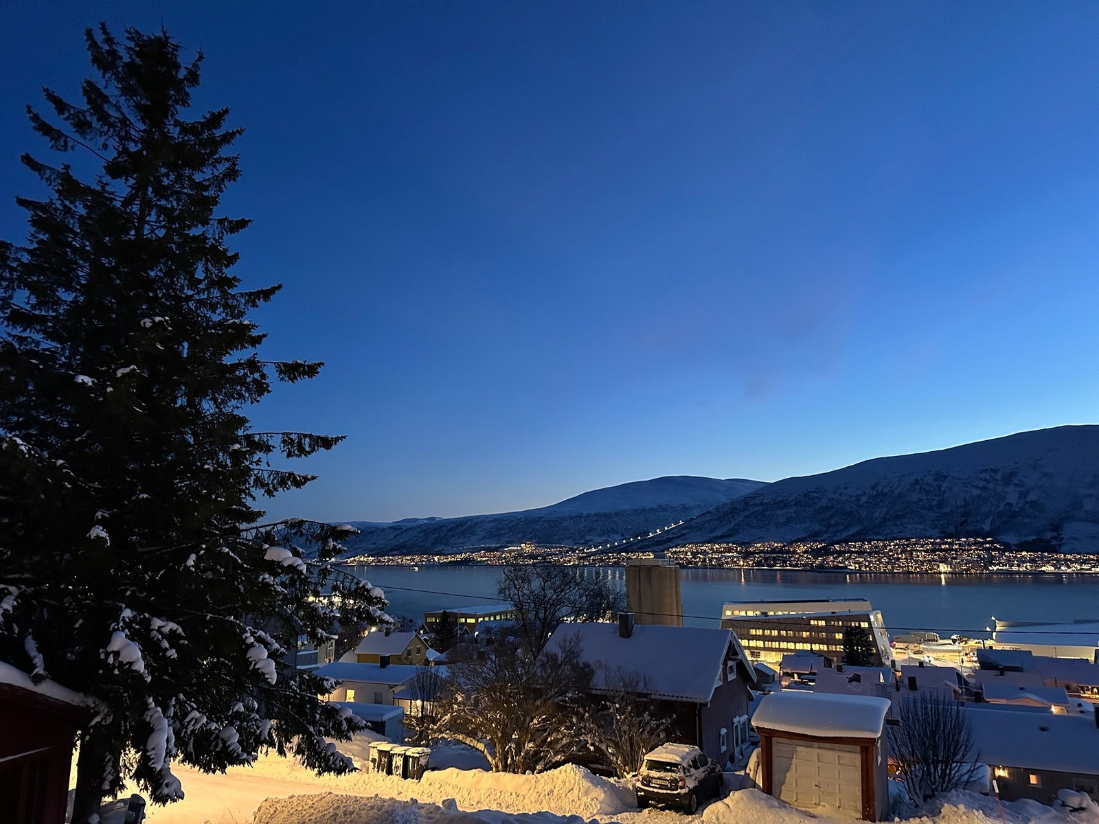 Utsikt kveldstid Galleribilde