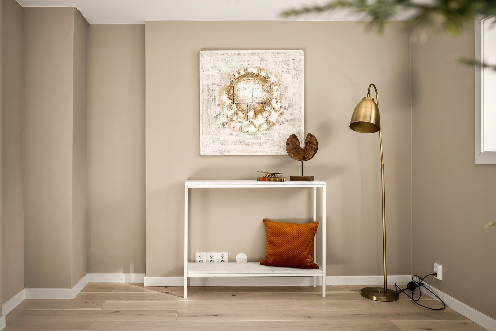 Stuen kommer ypperlig med når noen i familien får venner på besøk. Galleribilde