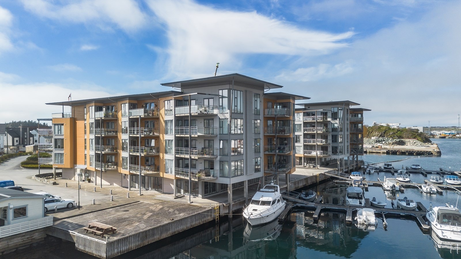 Fasade/kaipromenade Galleribilde