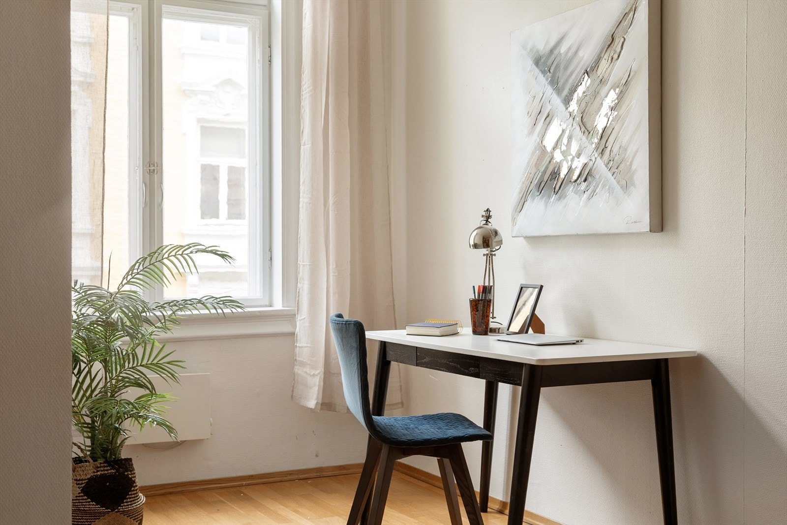 Det er også mulighet for å etablere en praktisk garderobeløsning. Galleribilde