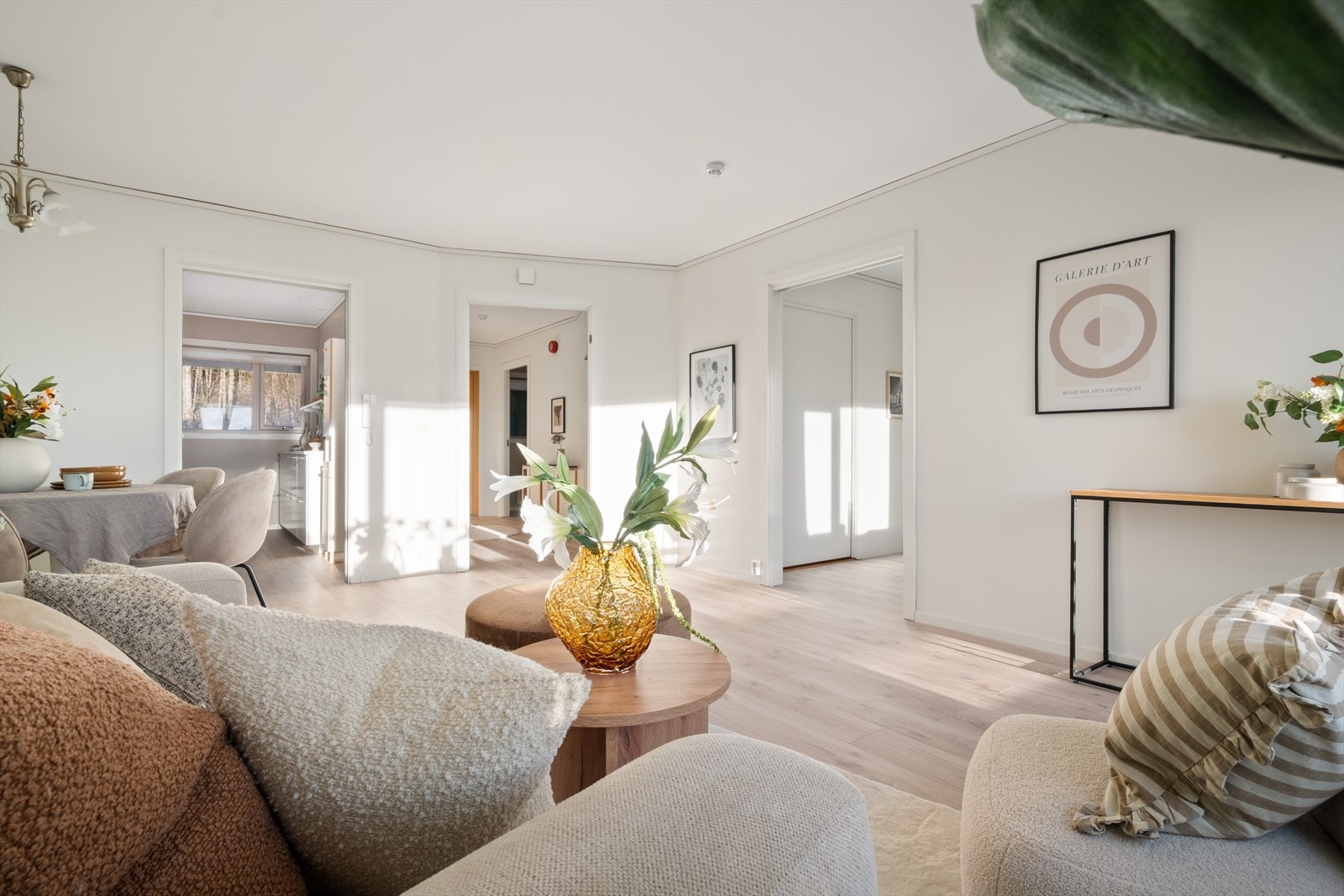 Nytt enstav Pergo venylgulv fra 2020. Galleribilde