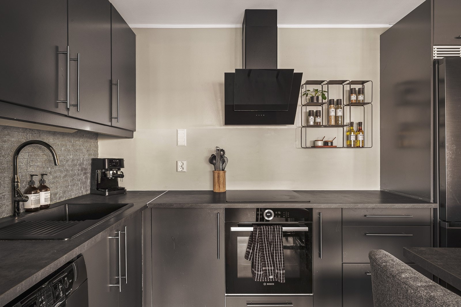 Her er det godt med benkeplass. Galleribilde