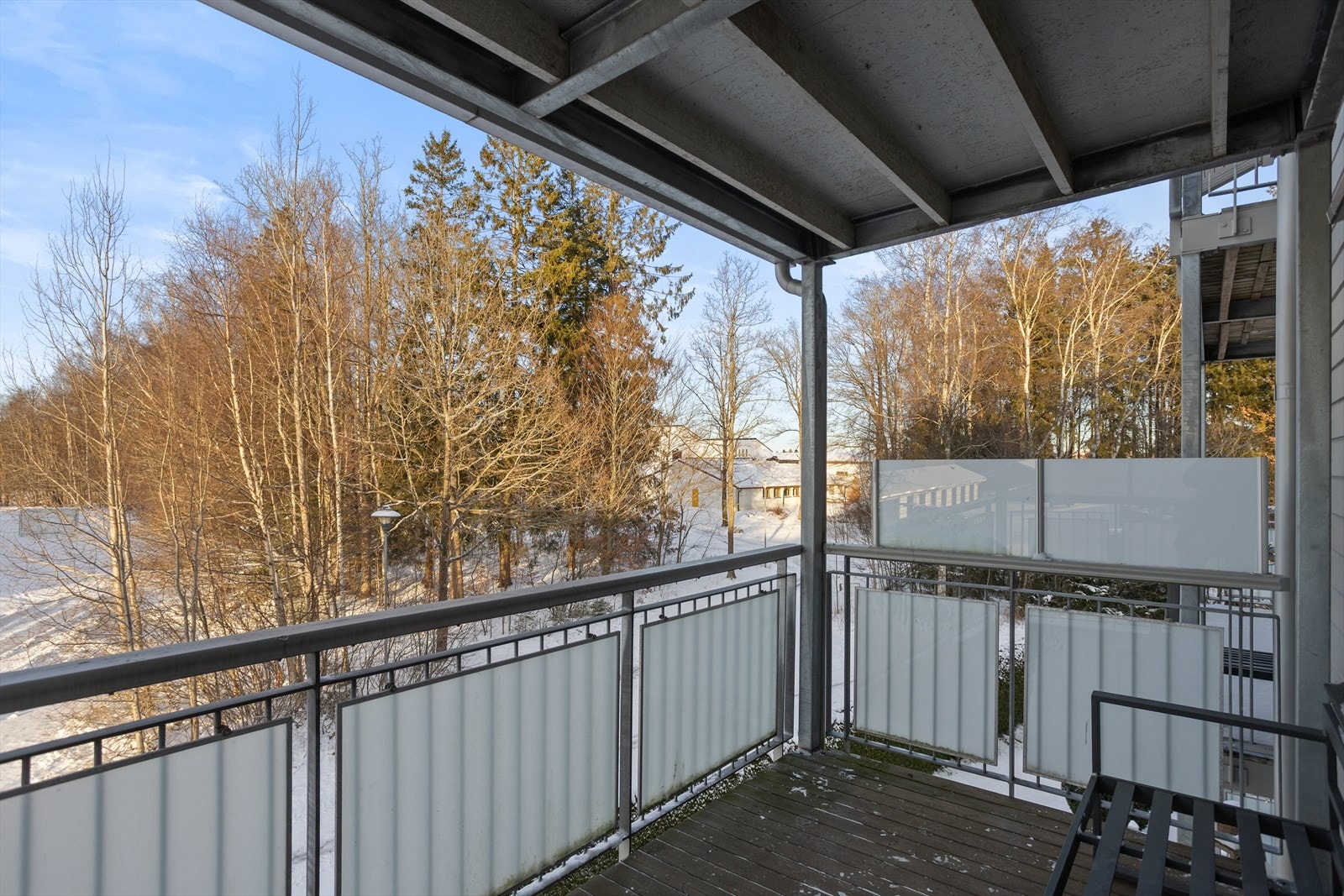 Balkongen er på ca. 7 kvm. Galleribilde