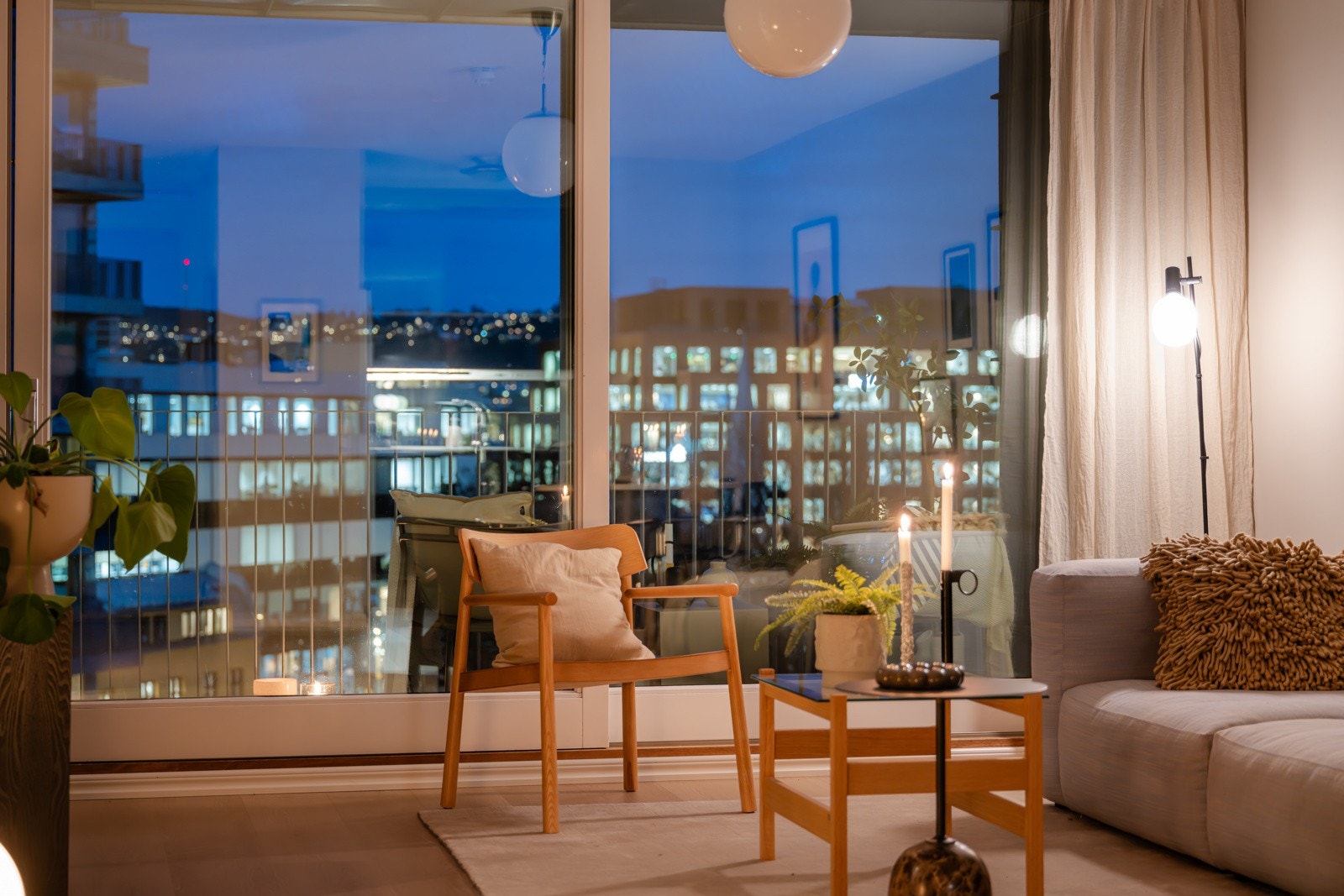 Kveldsstemning. Galleribilde