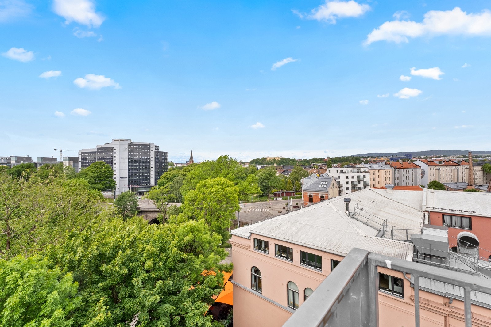 Her er det gode solforhold og fin utsikt. Galleribilde