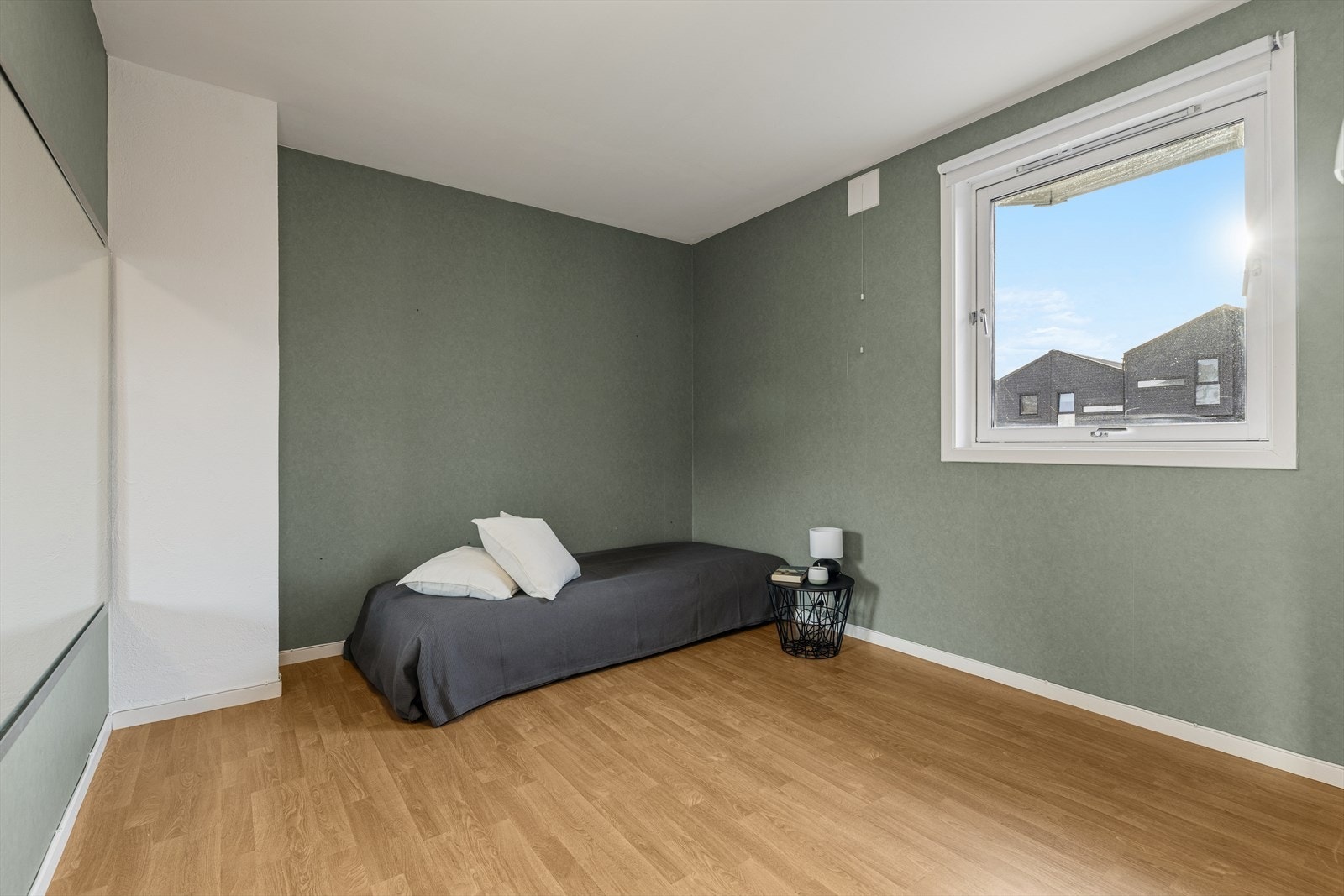 Se pkt. ferdigattest i salgsoppgaven. Galleribilde