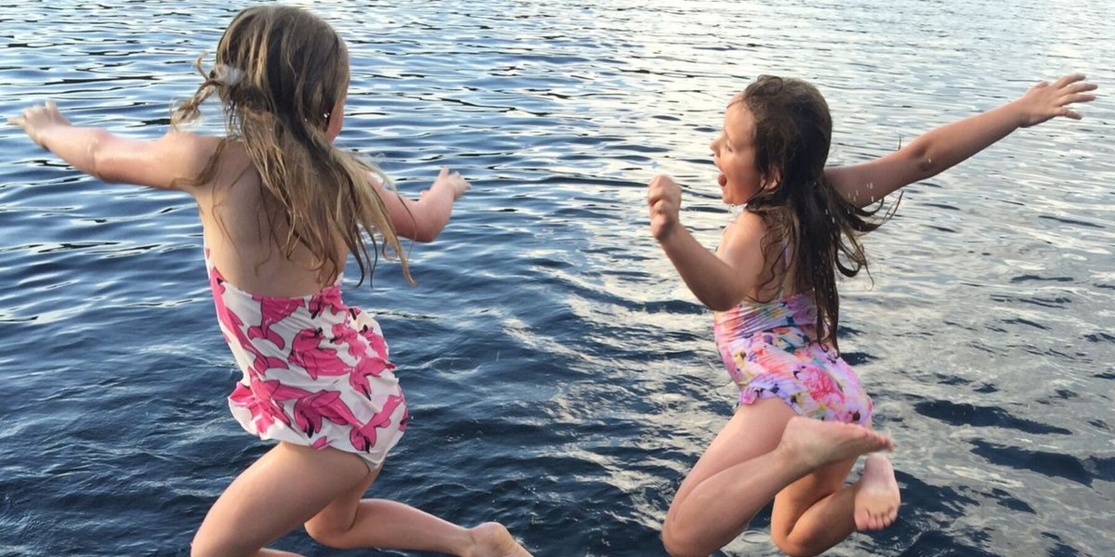 Det er flust av turer i nærområdet hvor store og små kan ta seg avkjølende bad på sommerstid. Galleribilde