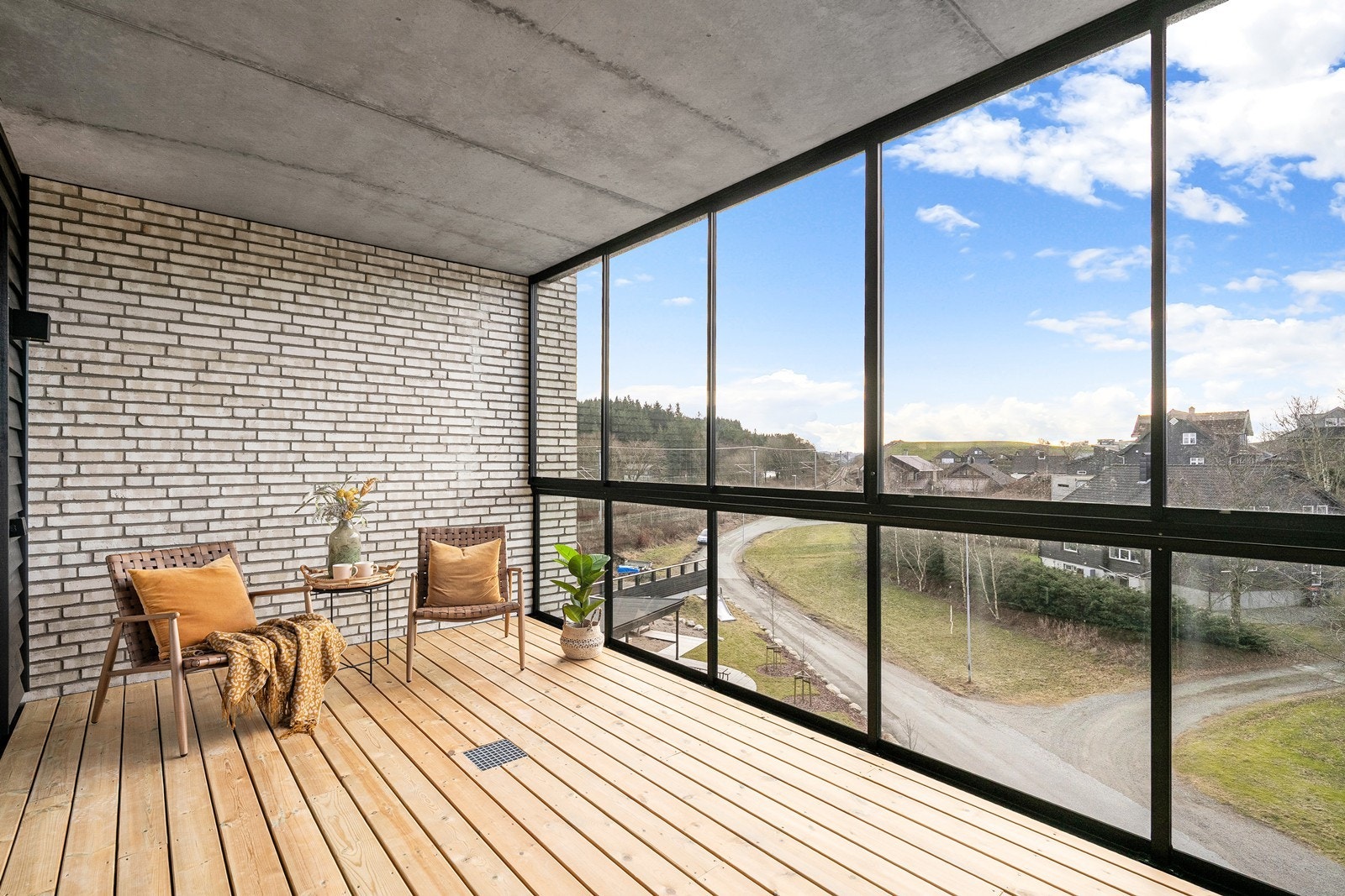 Inneglasset balkong/hagestue med skyvefelt Galleribilde