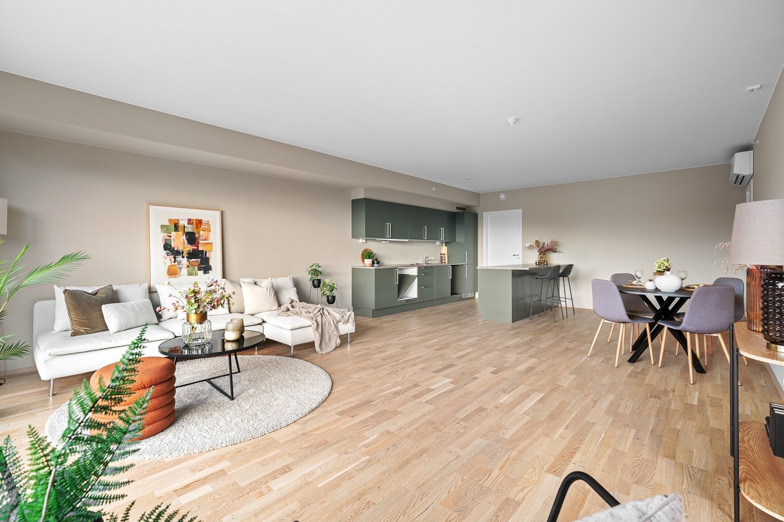 Stue/kjøkken Galleribilde