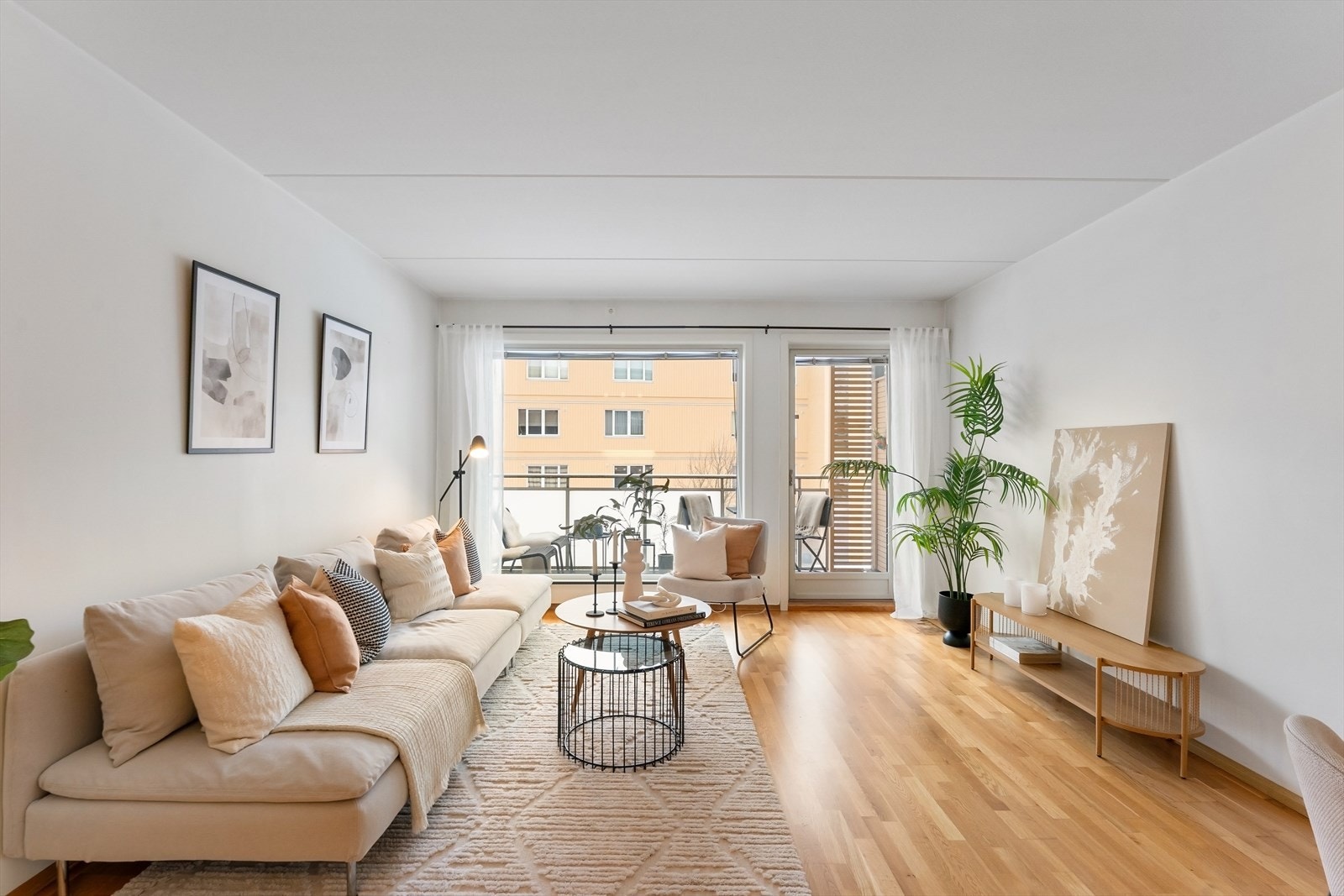 Velkommen til Haganjordet 22, presentert av Henrik Nielsen ved Nordvik eiendom. Foto: Zovenfra Galleribilde