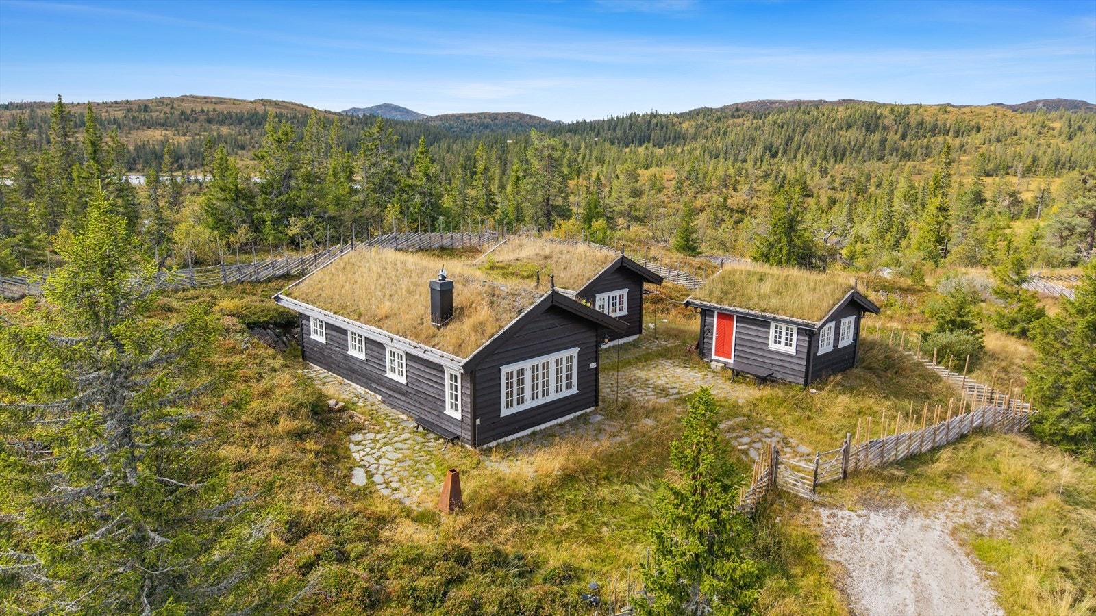 Solrik og flott beliggenhet - meget usjenert. Galleribilde