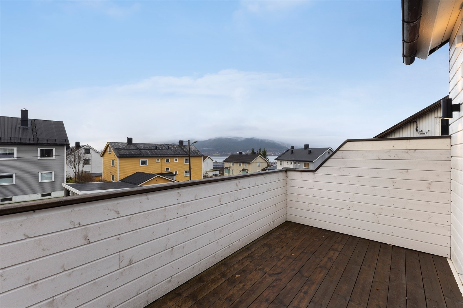 Altanen i 2.etasje er også romslig og innehar lang solgang. Galleribilde