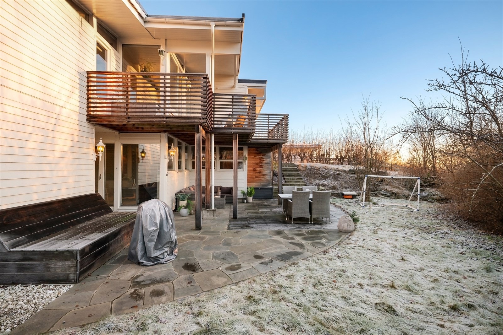 Samlet sett er dette et område som kombinerer det beste av rolige omgivelser, gode oppvekstvillkår og enkel tilgang til byen - Perfekt for enhver barnefamilie. Galleribilde