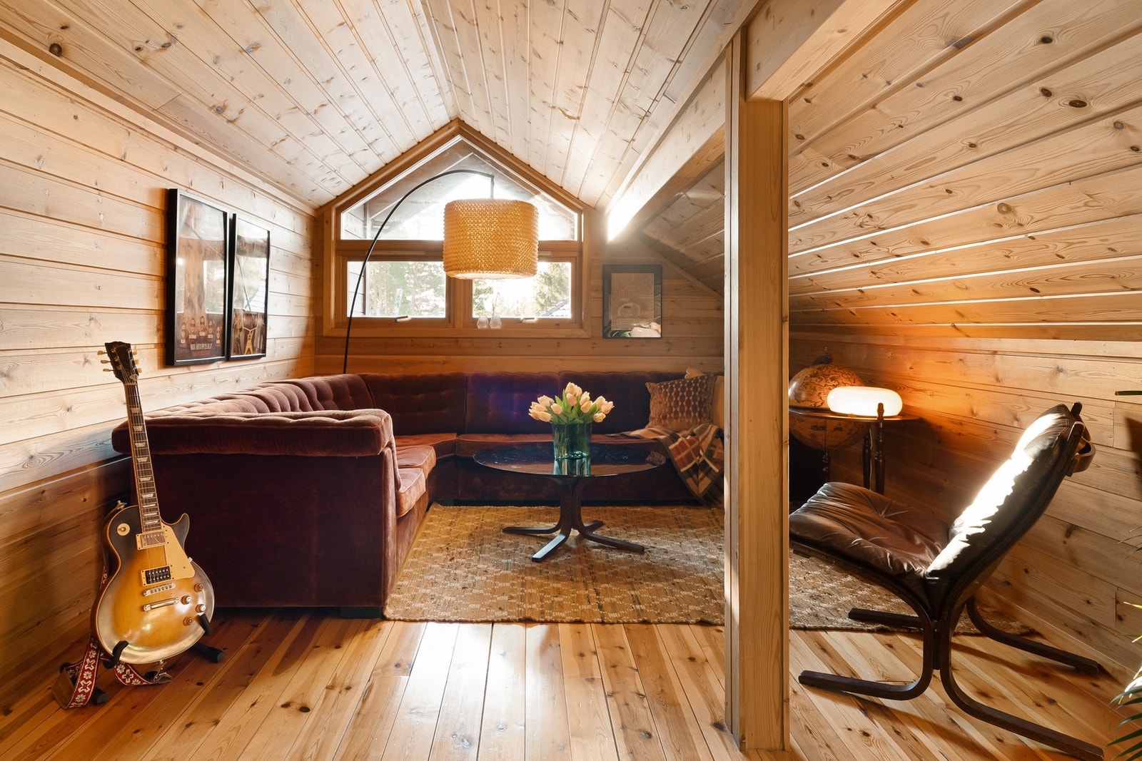 Loftstuen. Galleribilde