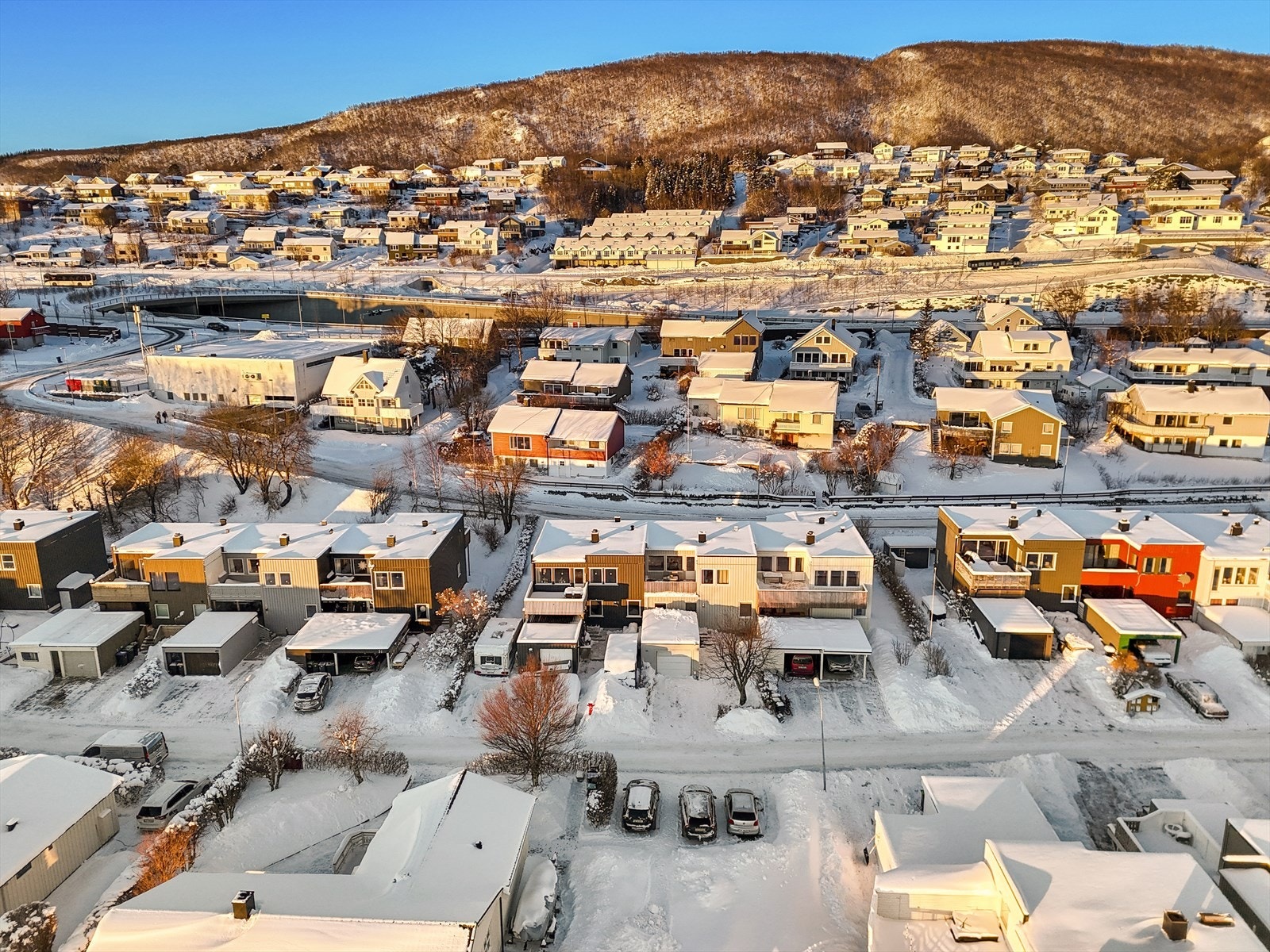 Sentral beliggenhet på Nedre Hunstad nært det meste. Galleribilde
