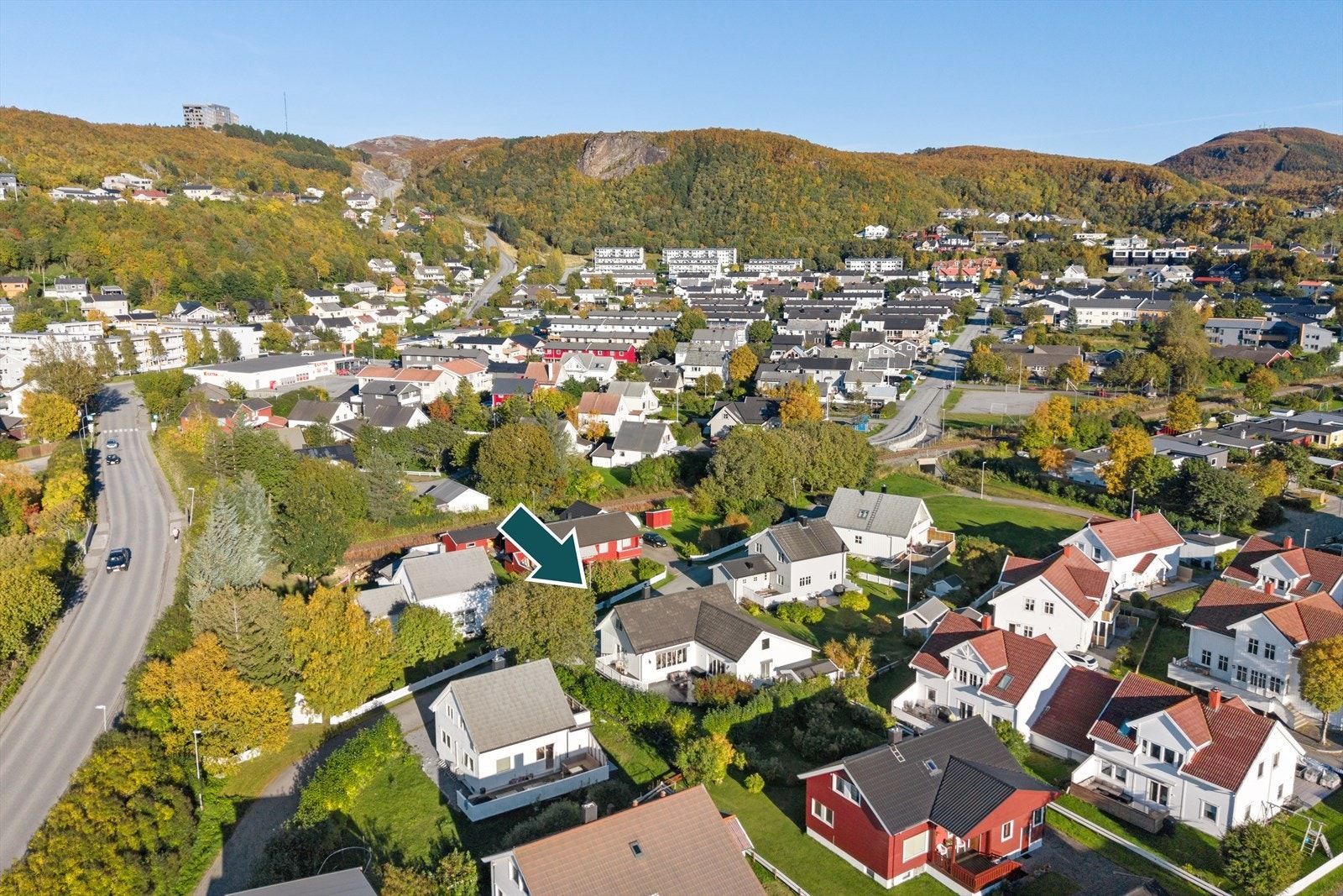 Attraktiv beliggenhet i Rønvika med gangavstand til flere barnehager og Saltvern skole - Det er heller ikke lange veien til butikker, bussholdeplass og fine friluftsområder Galleribilde