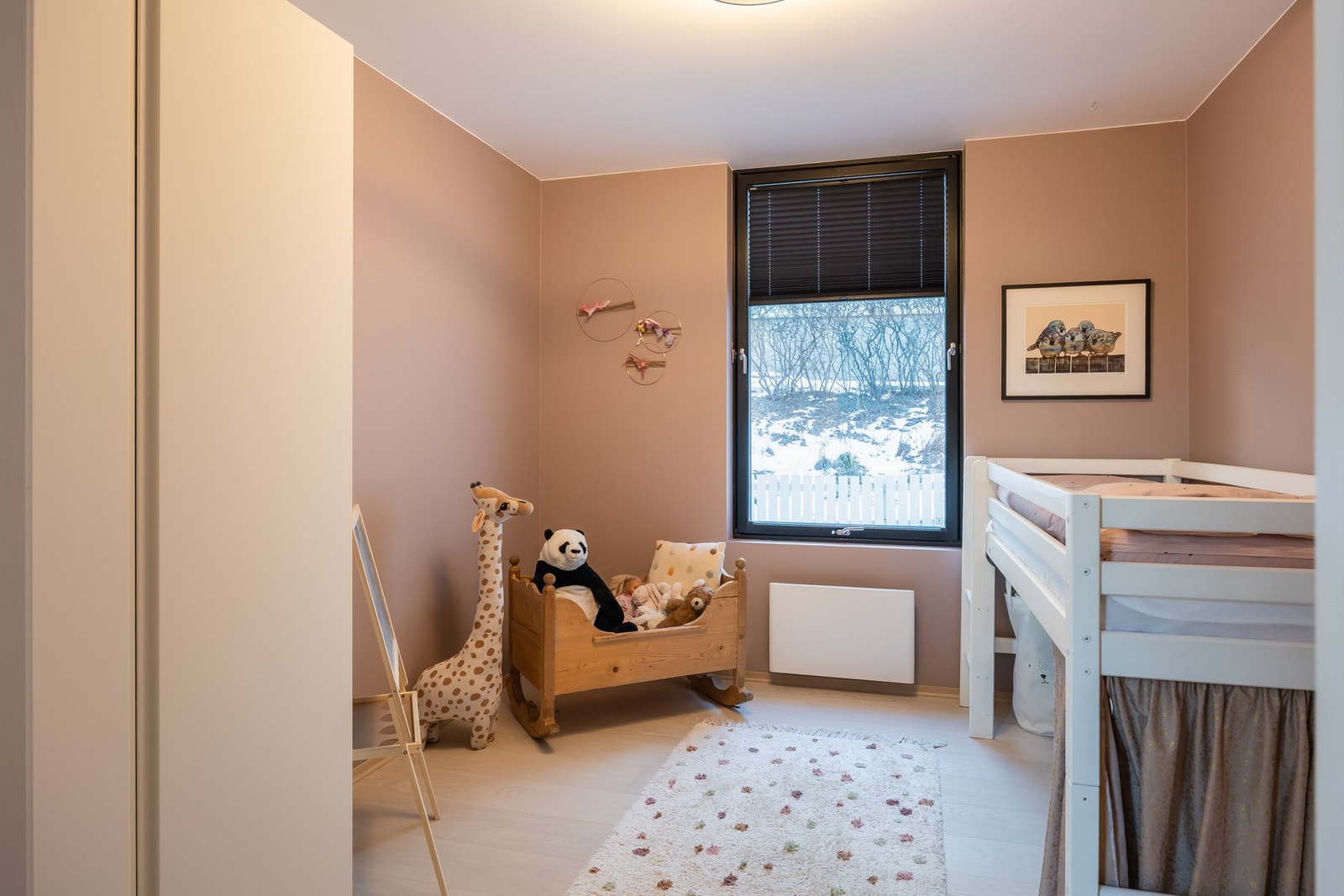 Soverom 2 på 9,3m². Galleribilde