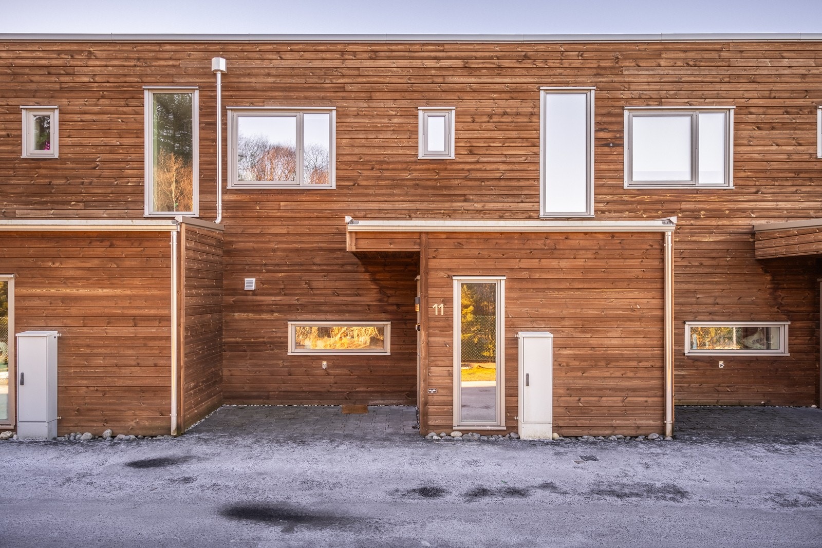 - Nr. 11 ligger som hus 2 i en rekke med 6 hus - Galleribilde