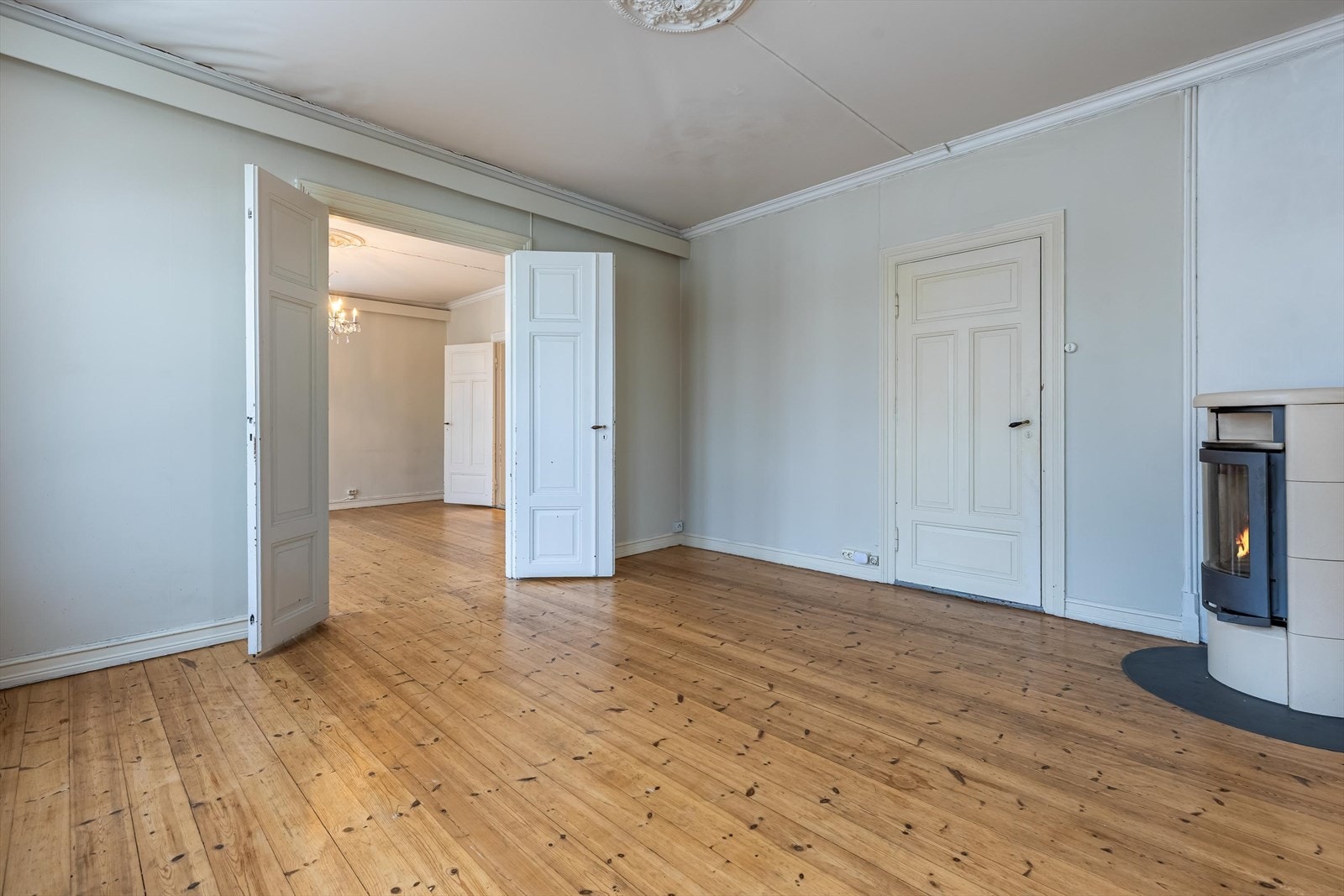 Stue 1. etasje. Galleribilde