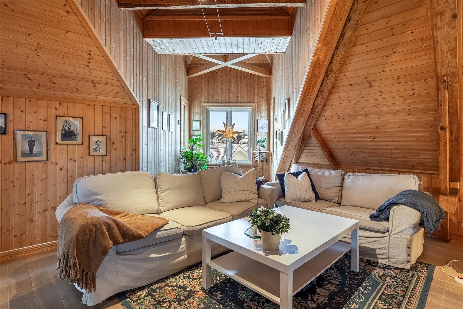 Stue 3. etasje. Galleribilde