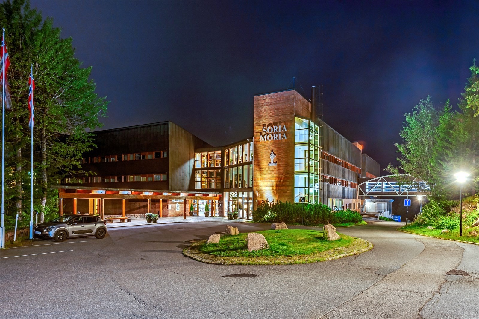 Soria Moria Hotell med basseng, badstuer og fantastisk utsikt over Sørkedalen, Oslofjorden og Nordmarka Galleribilde