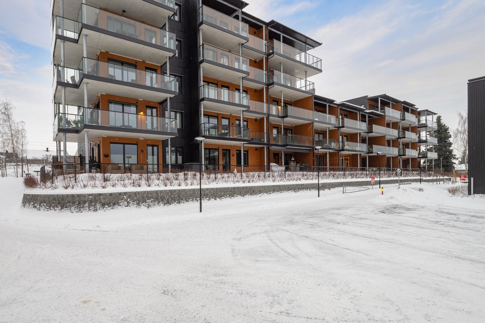 Eierseksjonssameiet Nordvikvegen 231, 233 og 235 består av 36 boligseksjoner. Galleribilde