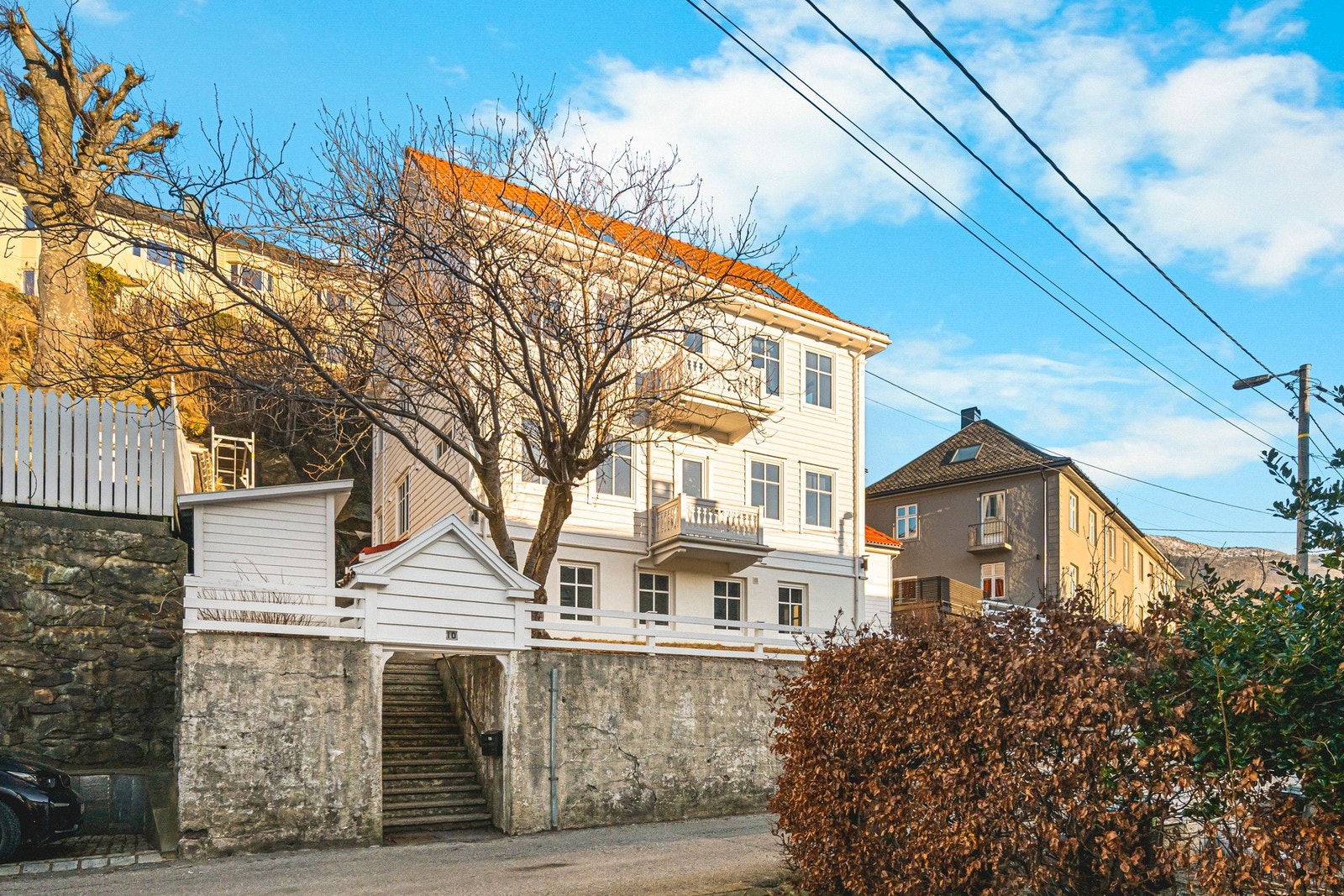 - Utleieseksjon med to leiligheter - attraktiv beliggenhet på Kronstad - Galleribilde