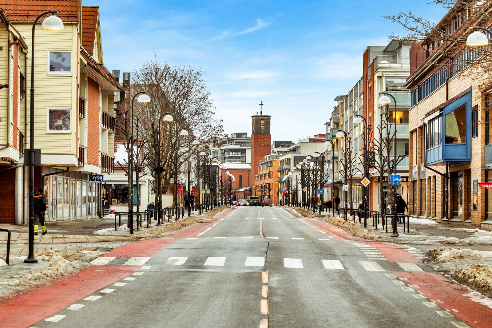 Lillestrøm sentrum med alt av moderne tilbud ligger i kort gangavstand fra leiligheten. Galleribilde