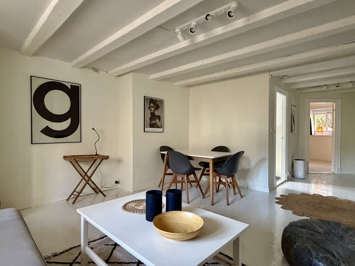 Spisestue/kontorplass Galleribilde