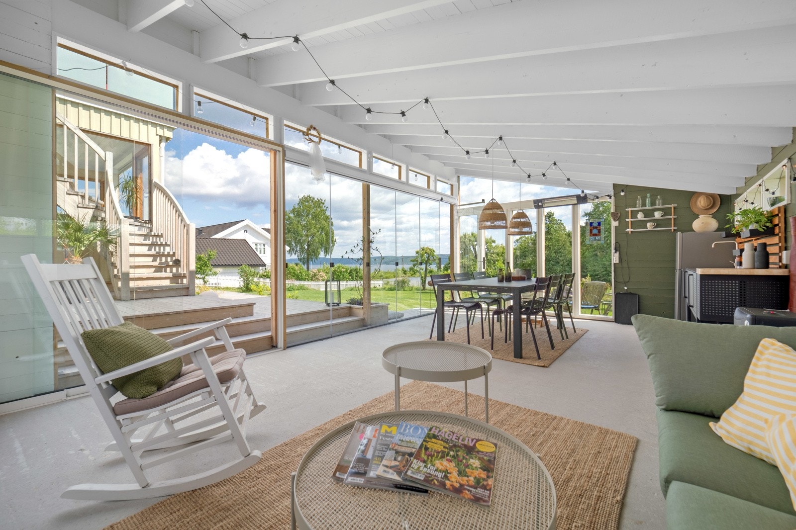 Ny sommerstue - her kan du ta imot gjestene til hagefest i all slags vær Galleribilde