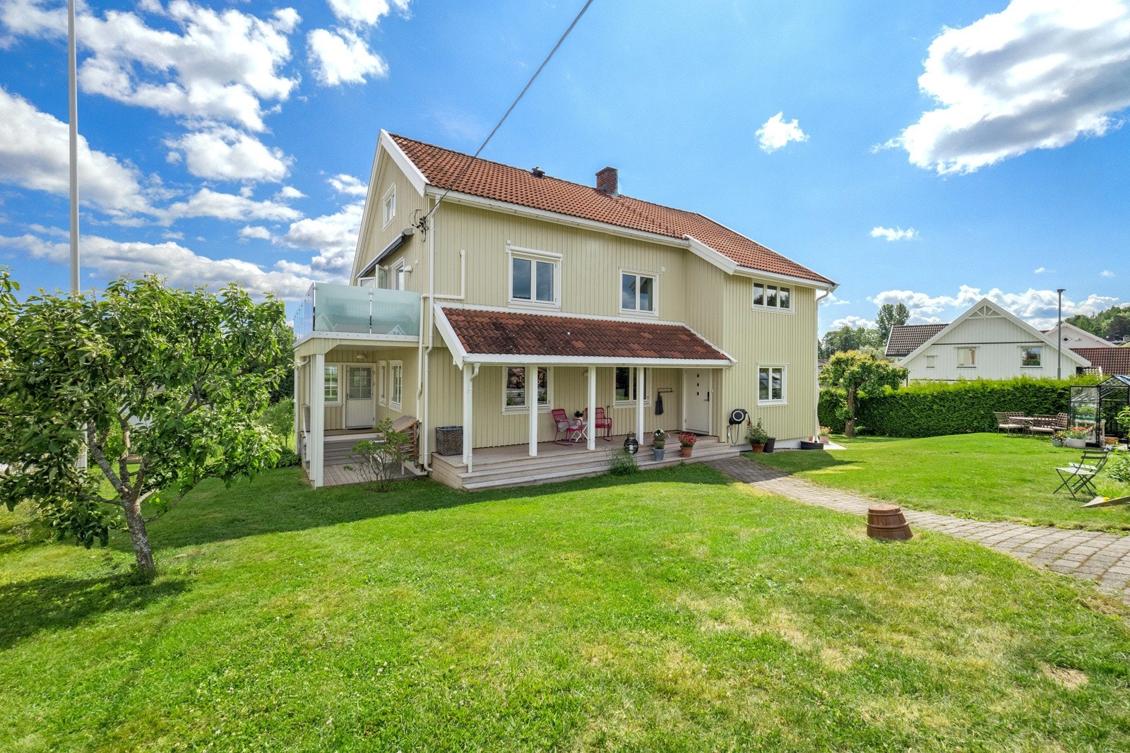 Fasade fra inngangsiden Galleribilde