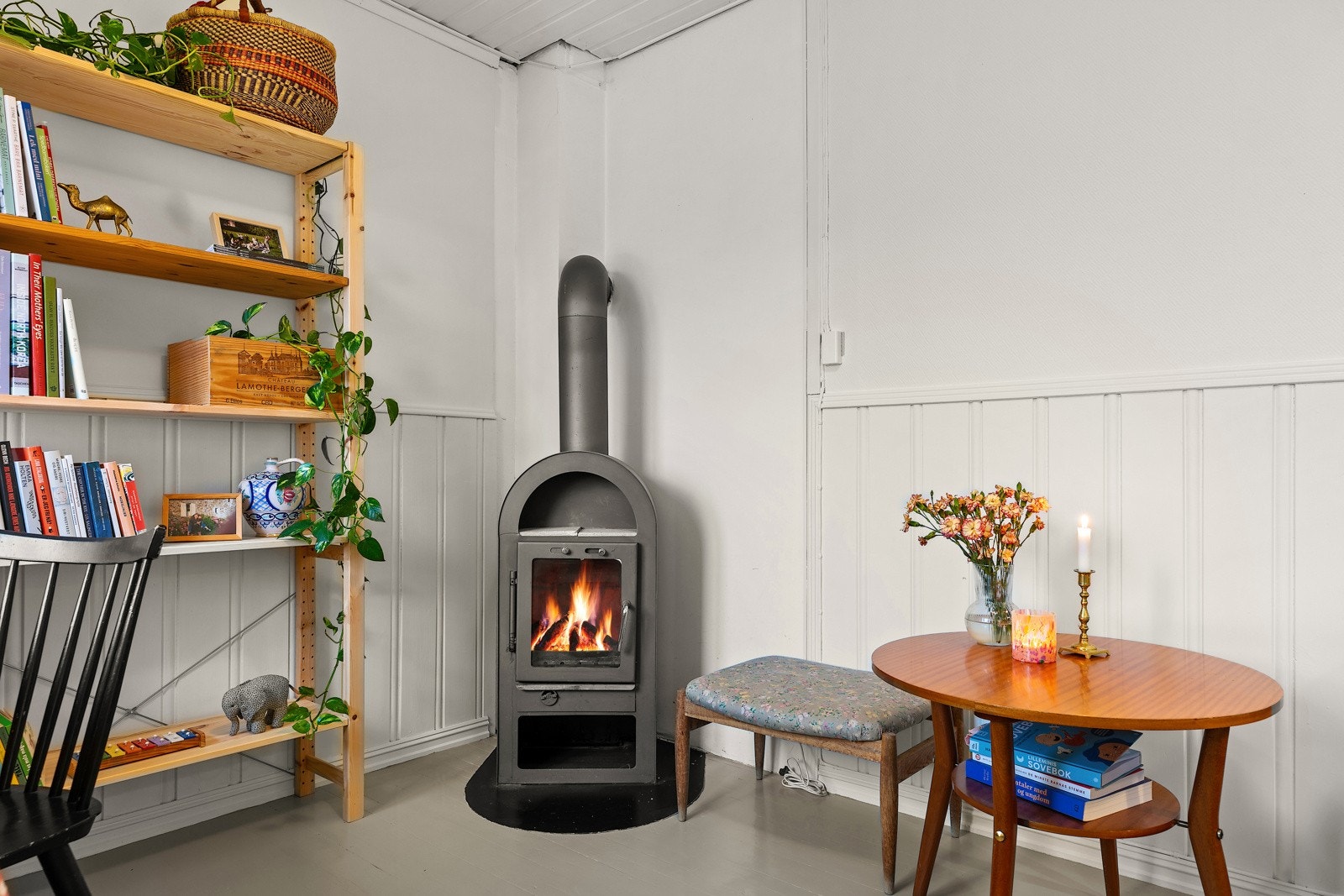 Vedovn i stue Galleribilde