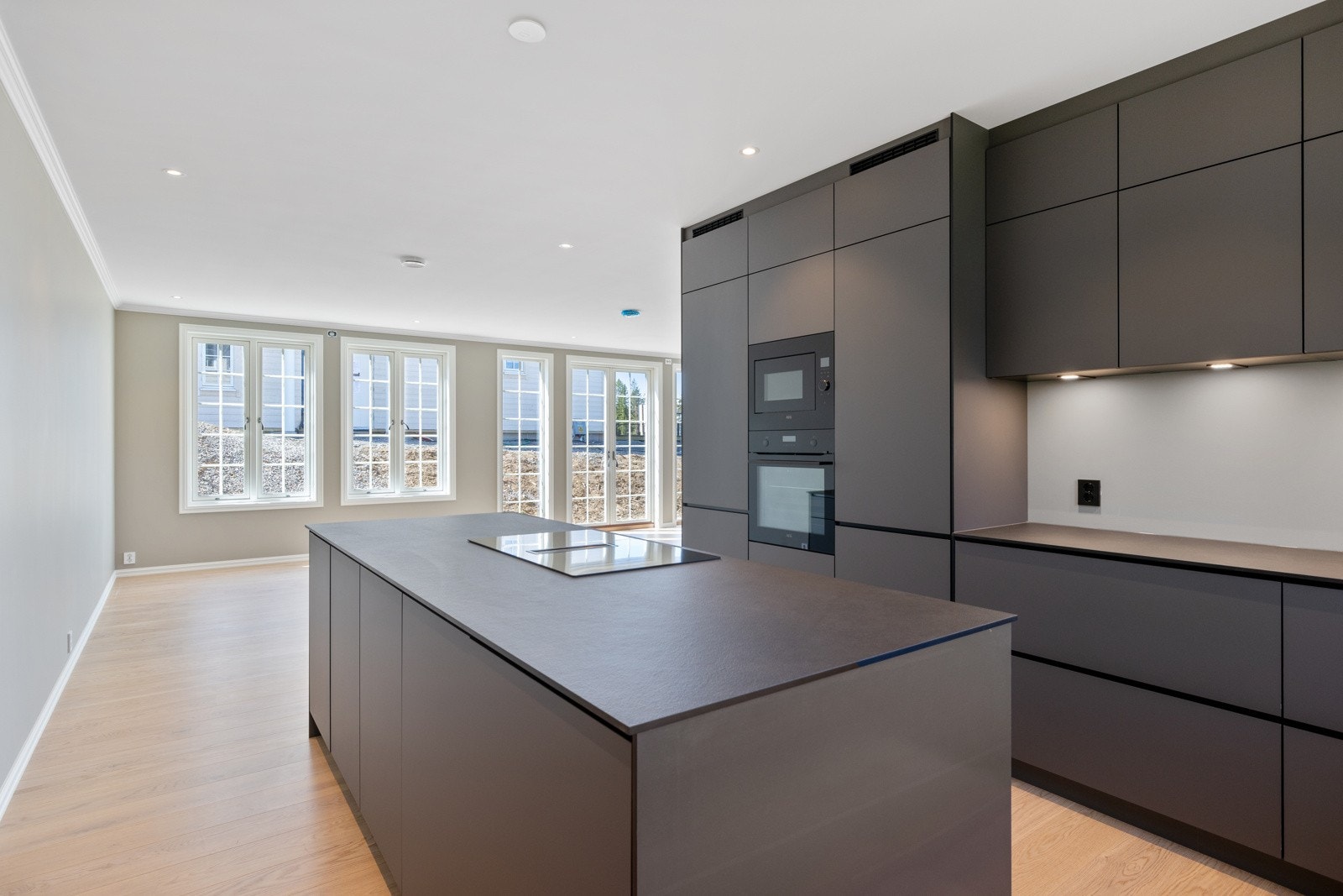 Kjøkkenleveranse til kr. 312.000,-. Galleribilde