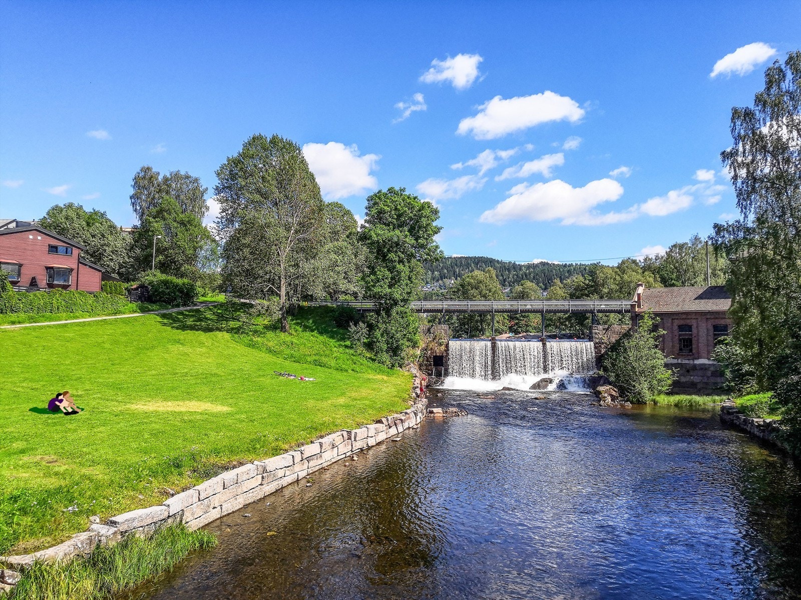 "Fossen" på Brekke. Galleribilde
