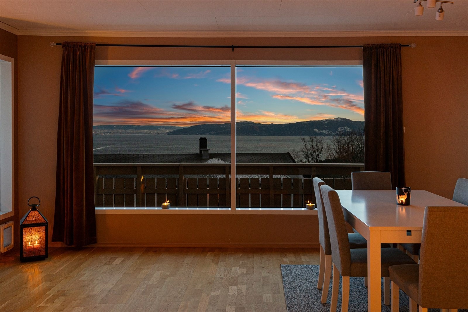 Velkommen til visning! Galleribilde