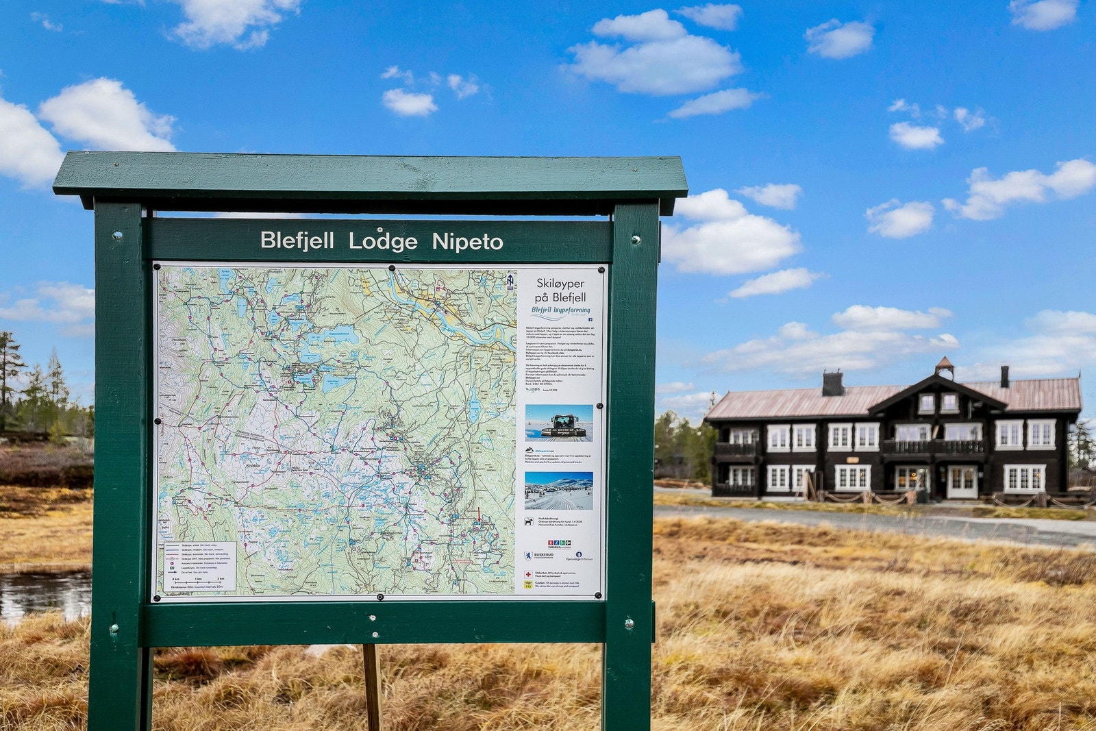 Vinterstid har du kort vei til preparerte skiløyper og flotte turområder rett utenfor døren. Galleribilde